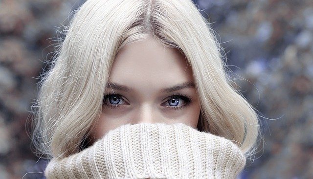 eyeliner w pędzelku
